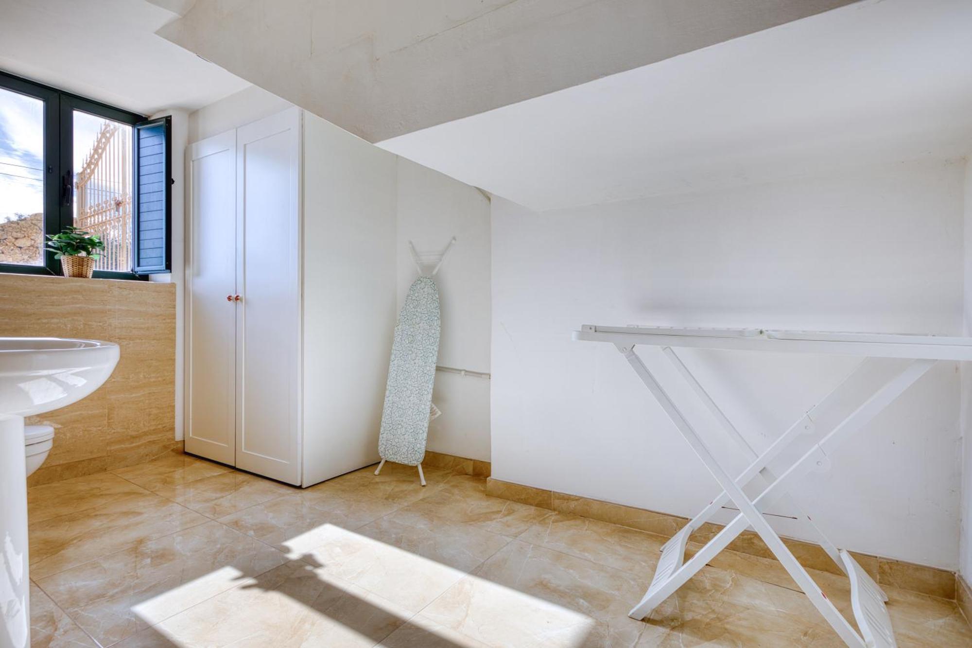 Spacious, Bright, Valley & Sea View Maisonette Xaghra Exterior photo