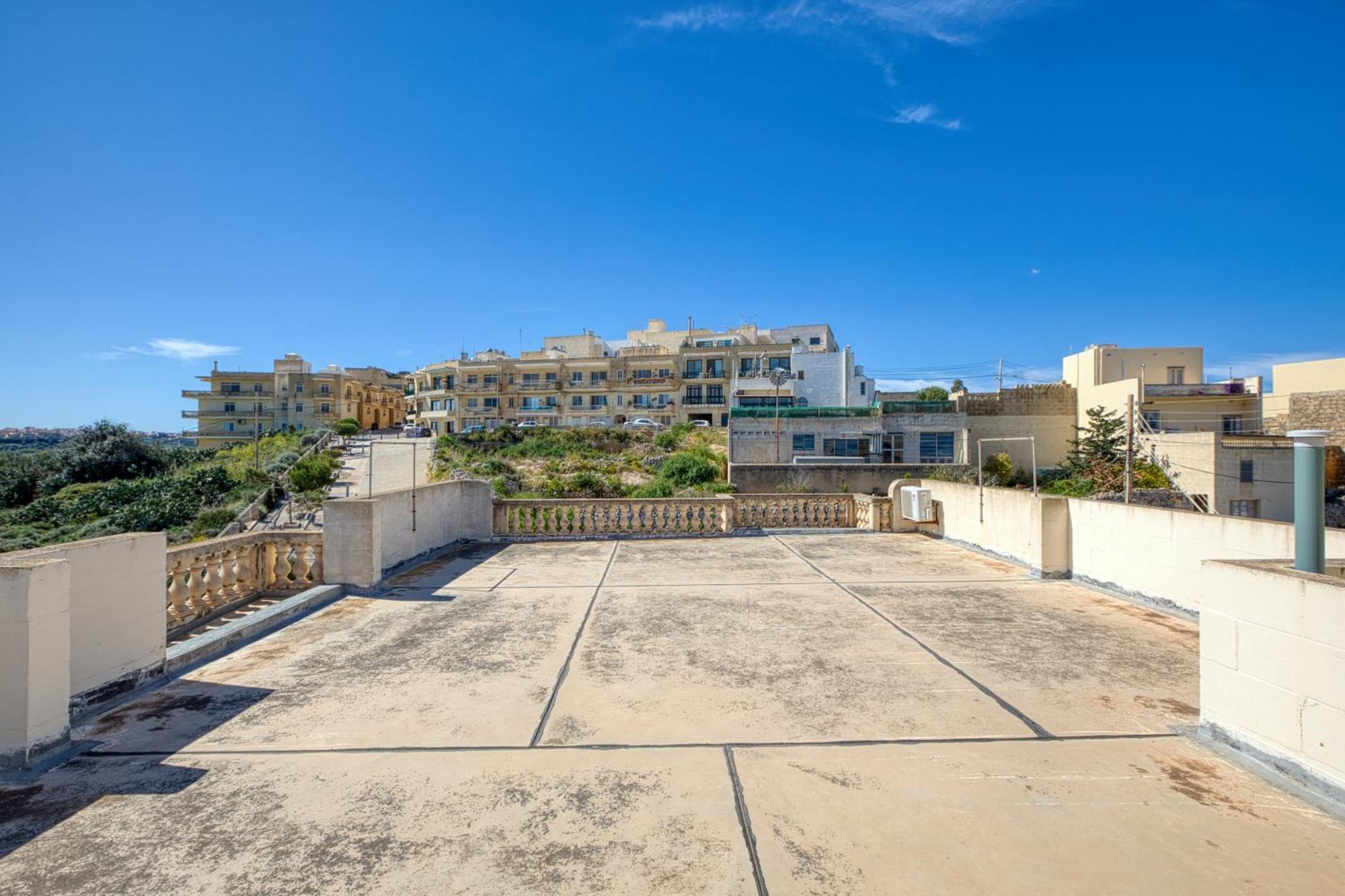 Spacious, Bright, Valley & Sea View Maisonette Xaghra Exterior photo